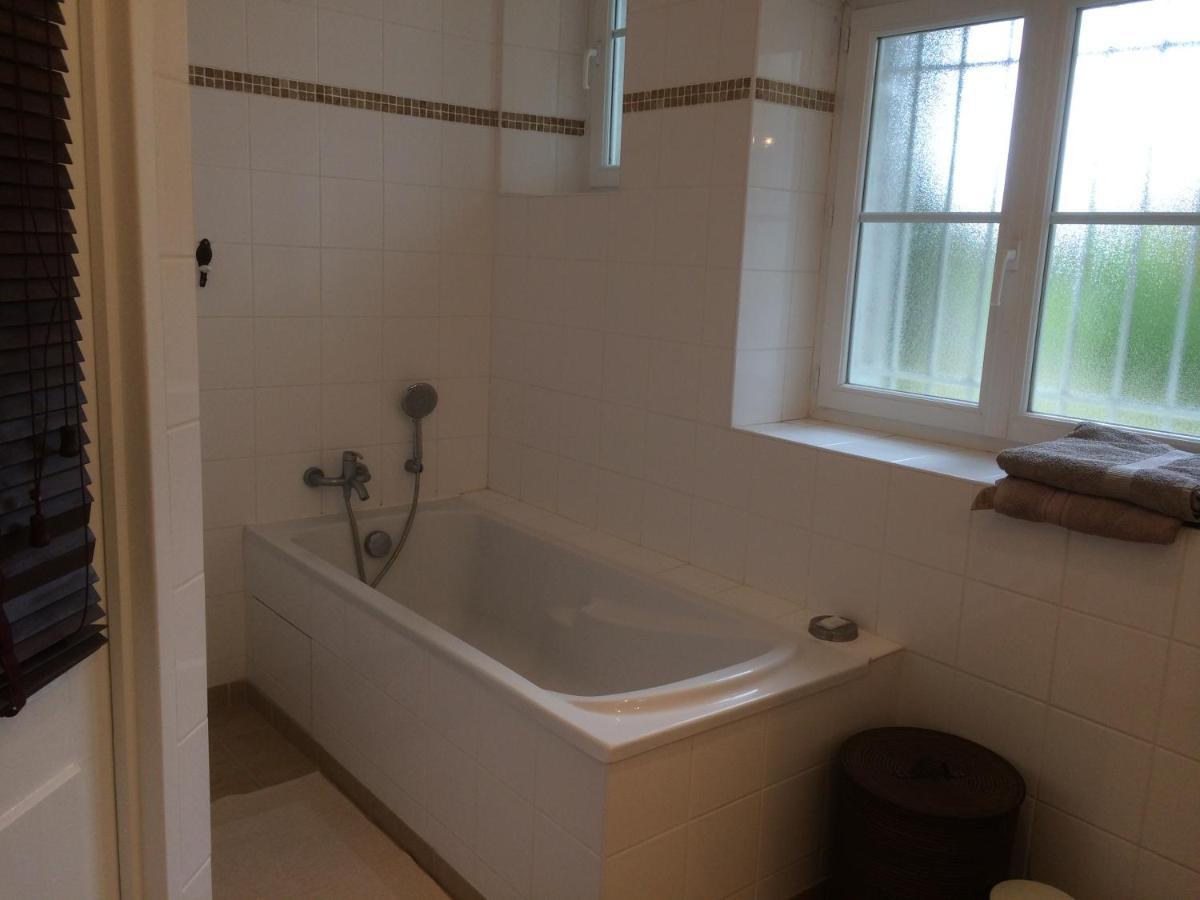 La Bretauche Apartment Checy Ngoại thất bức ảnh