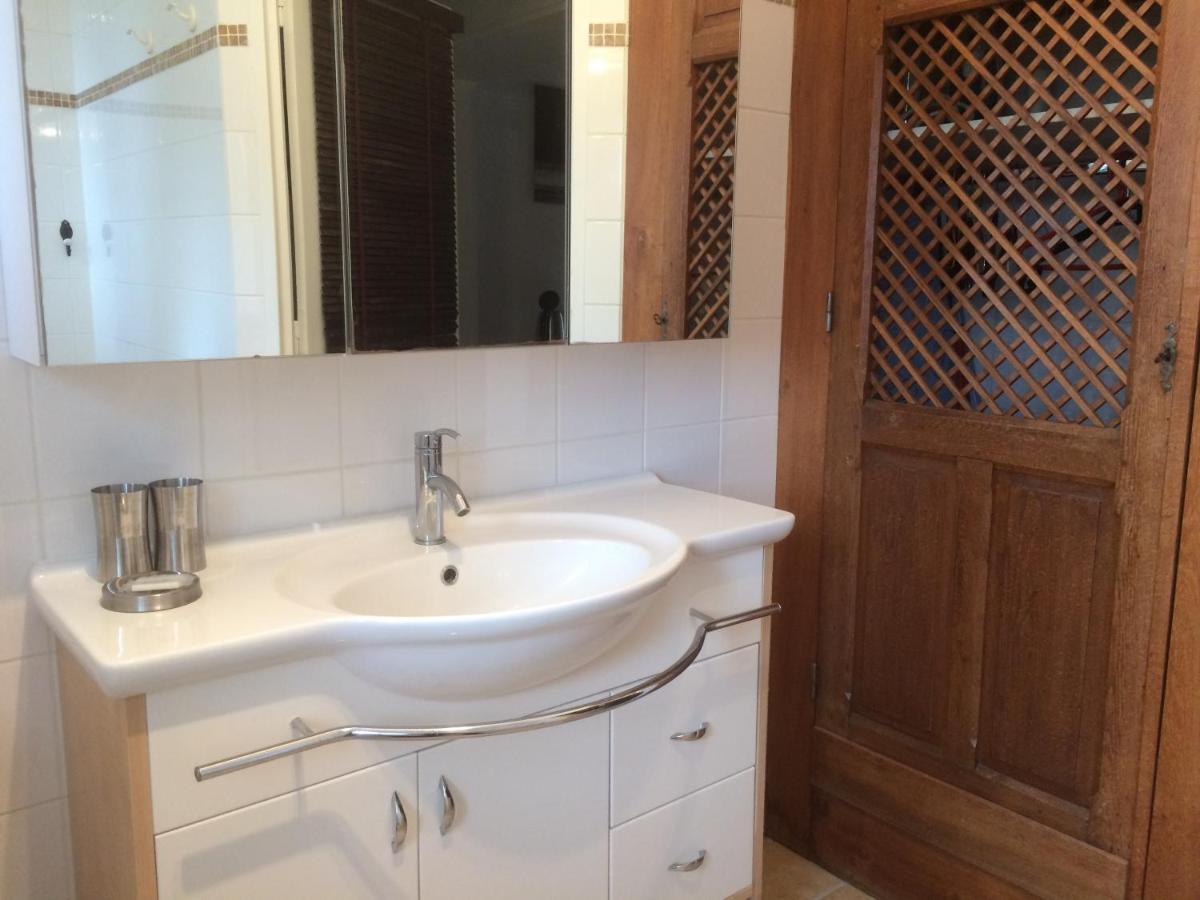 La Bretauche Apartment Checy Ngoại thất bức ảnh